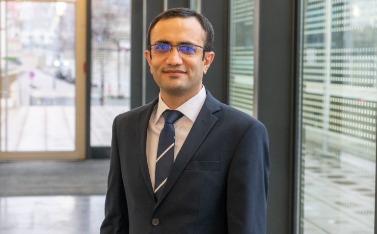 The department congratulates: Vahid Jamali, appointed Professor at TU Darmstadt