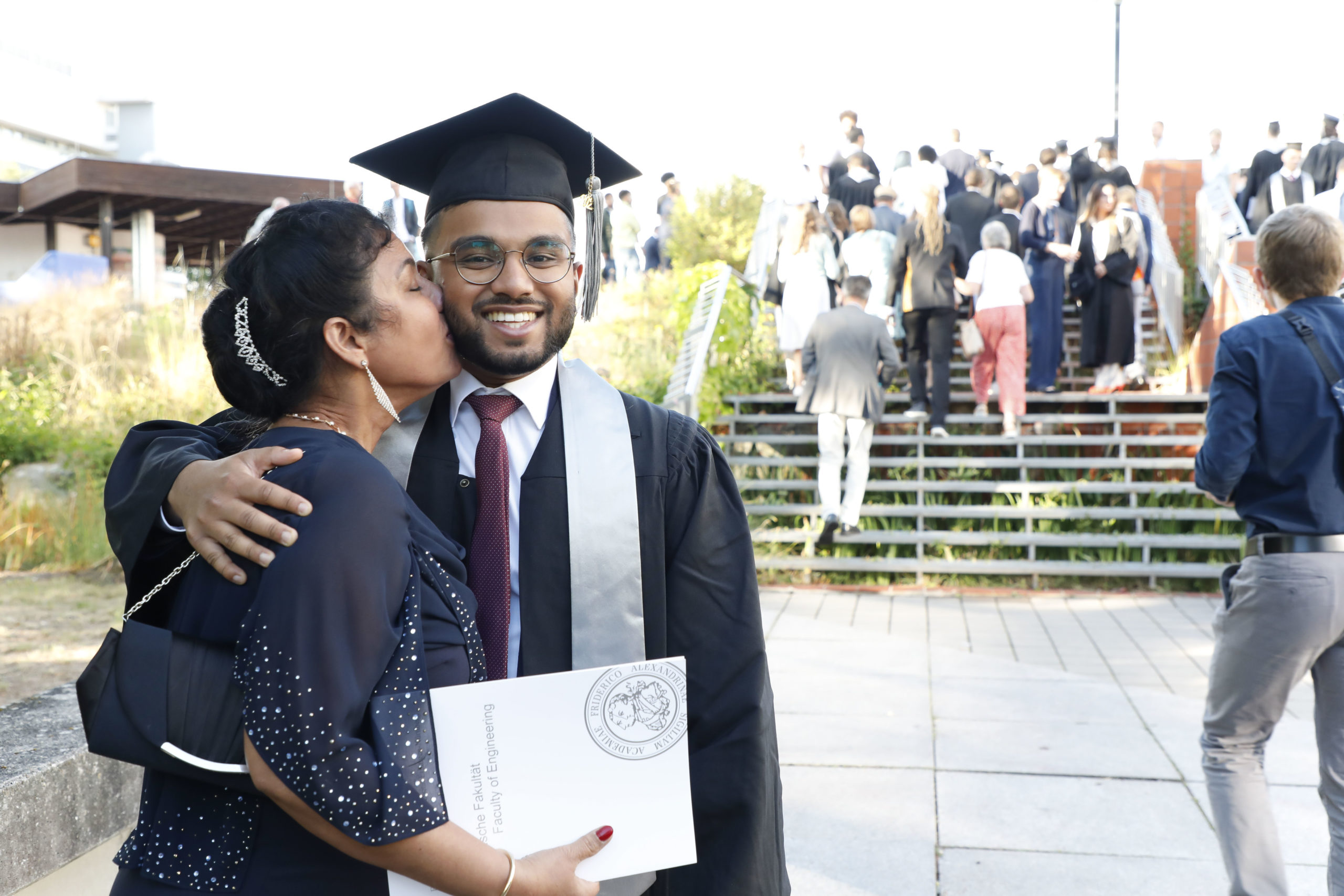 Absolventenfeier im Sommer 2022 (Foto: FAU / Sippel / Iannicelli)