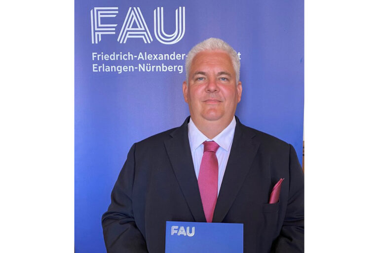 Das Department gratuliert: Dr. Heinrich Milosiu zum Honorarprofessor ernannt