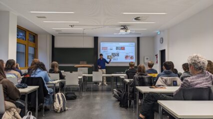 An evening dedicted to the topic of "Molecular Communication" (Copyright: Lukas Brand)